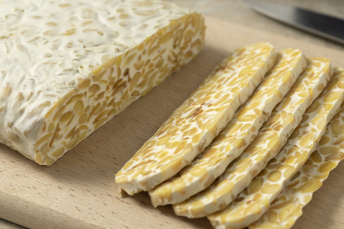TEMPE EKONOMIS, BERGIZI TINGGI DAN MENYEHATKAN