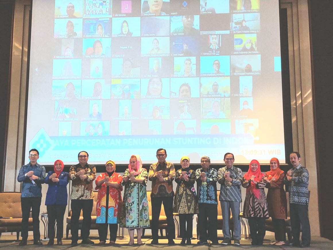 Expert Meeting mengenai Stunting: PERSAGI, IAKMI, INDOHCF, dan IKKESINDO