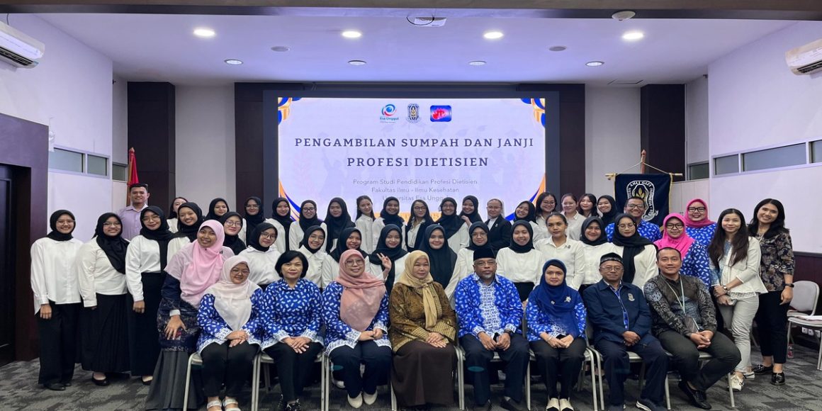 Universitas Esa Unggul bekerja sama dengan DPP PERSAGI dalam menyelenggarakan Sumpah Profesi Dietisien